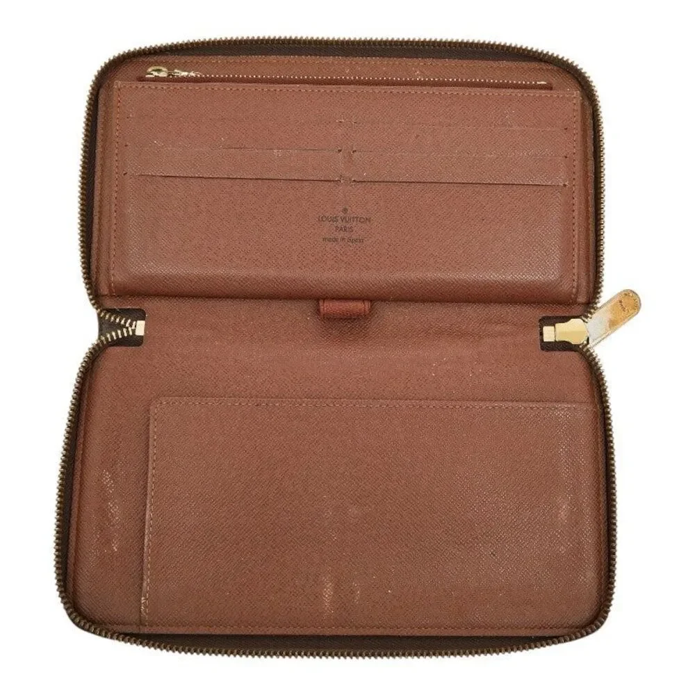 Louis Vuitton Zippy Organizer Long Wallet